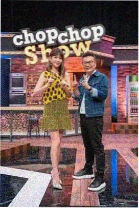 编辑部按航海图配色绘制的栏目结构板，钴蓝与柠檬黄分块标注